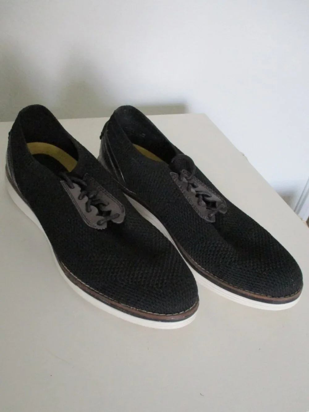 Cole Haan Grand.OS Womens Black Lace-up Mesh Fashion Sneaker - Size 9B